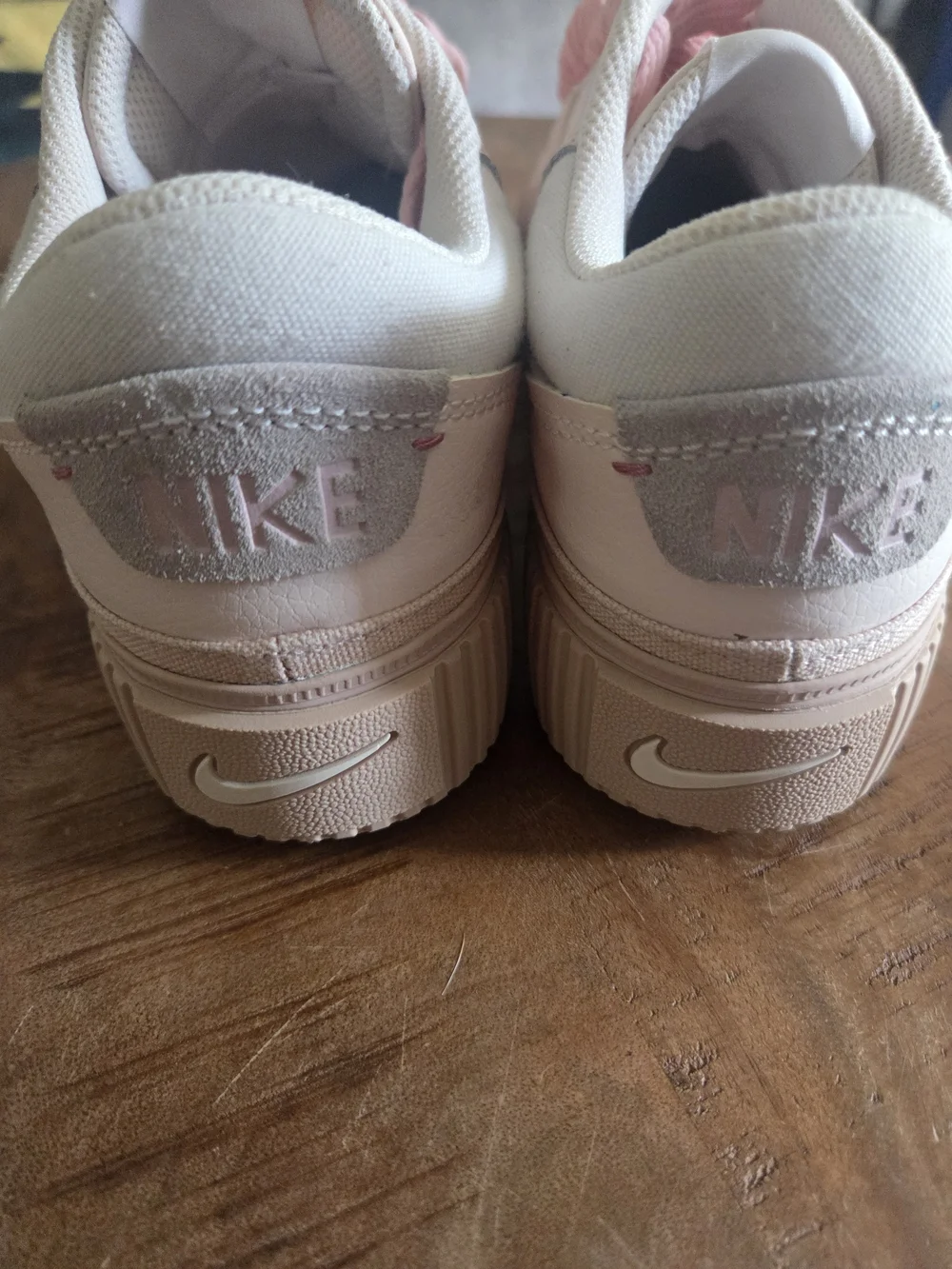 Nike Court Legacy Lift Platform Sneakers Pink White Women’s Size 9